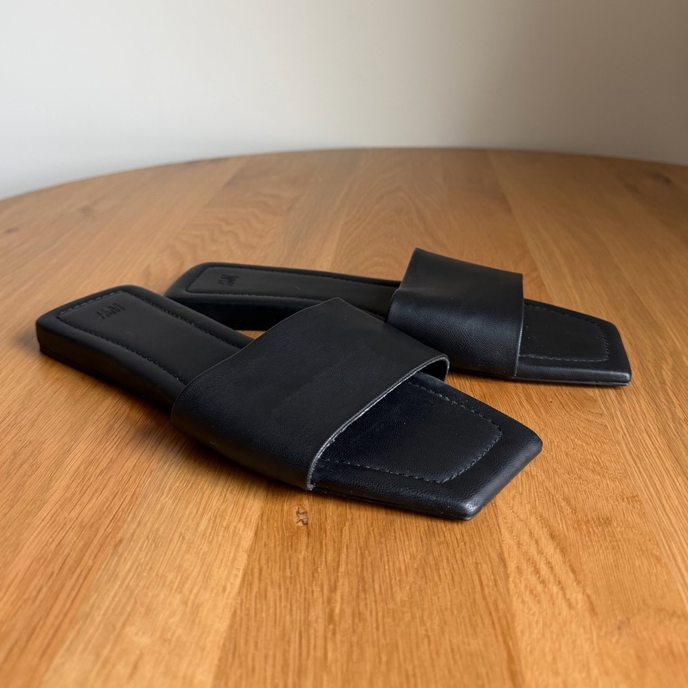 Elegant Black Leather Men's Slides